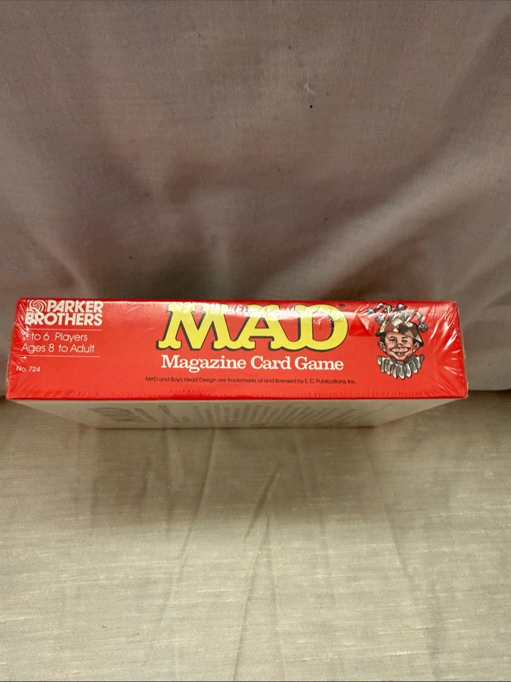 MAD Magazine Card Game - Red Edition - Picture 3 of 6